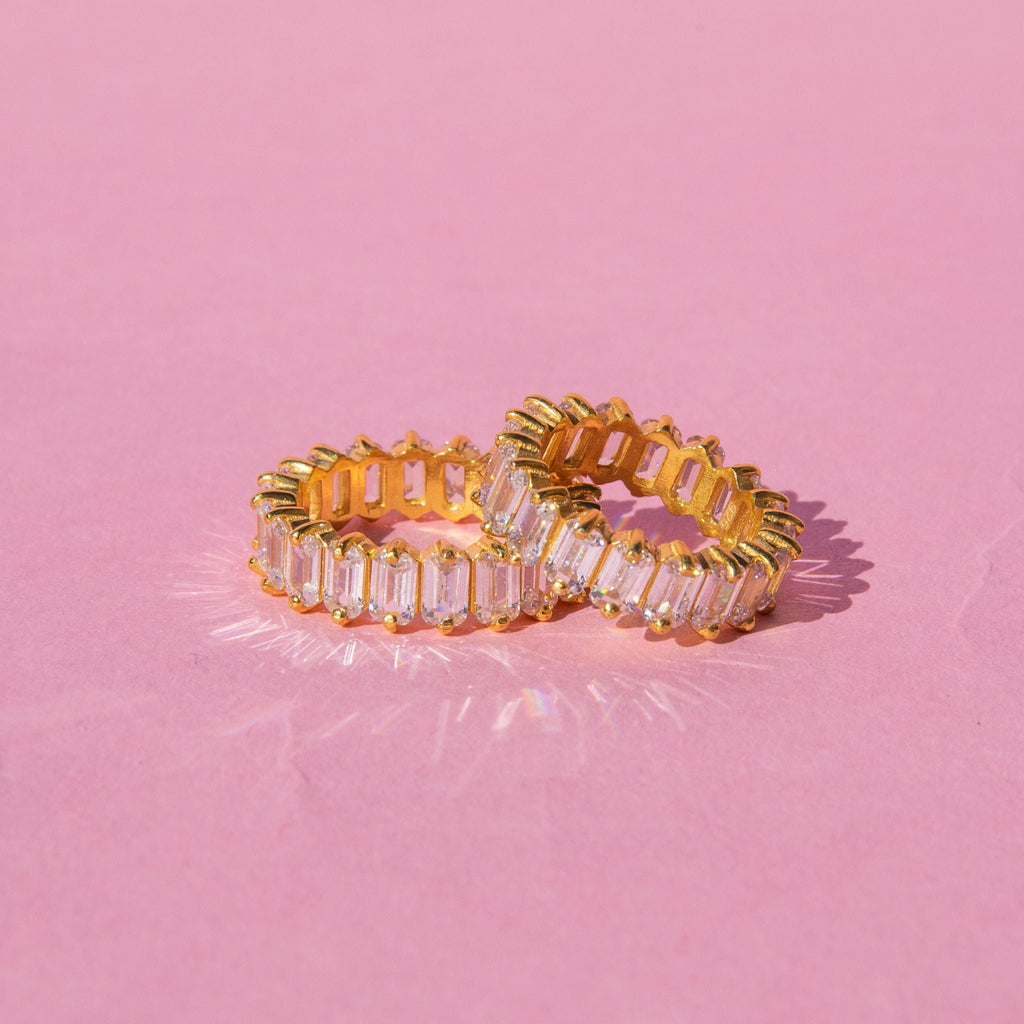 Cleo sterling silver infinity ring